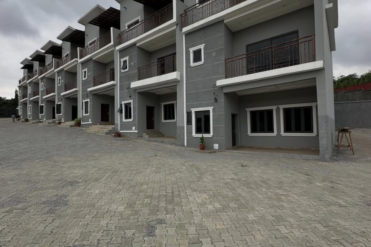 7 units of 4 Bedroom Terrace Duplex + Boys Quarters
